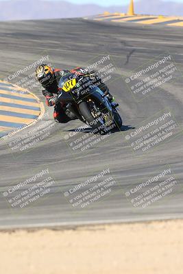 media/Jan-10-2025-CVMA Friday Practice (Fri) [[489e0da257]]/Group 4 and Trackday/Session 3 (Turns 9 and 10)/